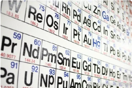 印度教科书删除元素周期表及进化论 教育界批“莫名其妙”