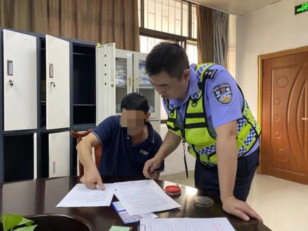 教练一个动作，导致自己被吊销驾照、失业，学员被拘留！