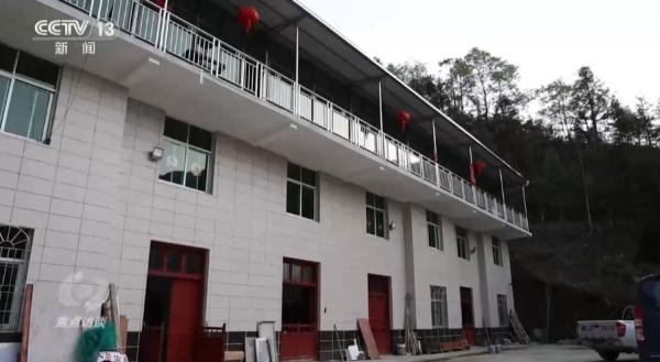 焦点访谈：“厕改”成摆设  “方便”变麻烦