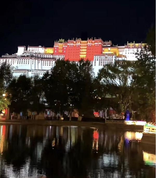 五天打卡六种人民币风景？新一轮“特种兵式”旅游来袭！