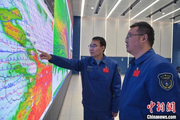 东风着陆场等待神舟十五号航天员“回家”