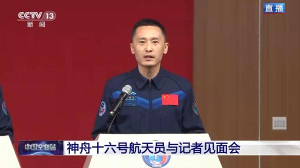 追梦人终成圆梦人！原来“博士天团”逐梦太空经历了这些……