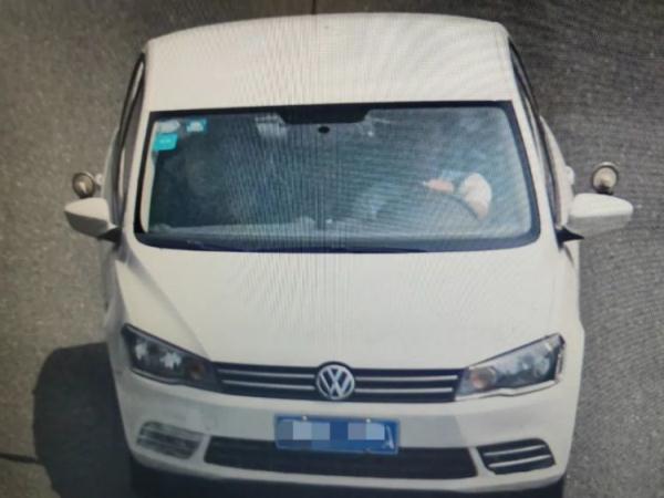 教练一个动作，导致自己被吊销驾照、失业，学员被拘留！