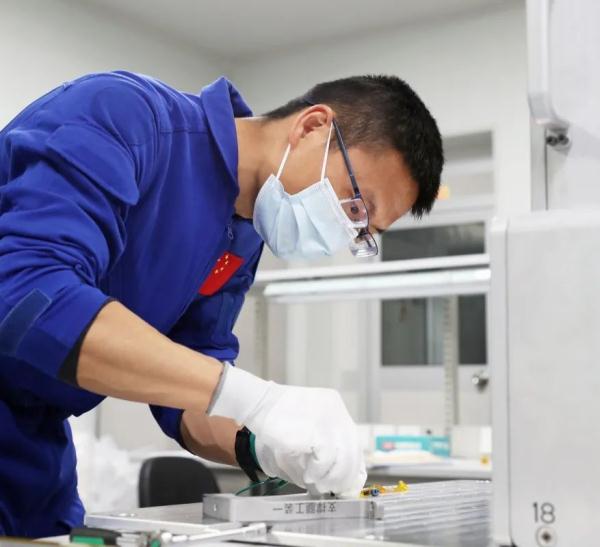 追梦人终成圆梦人！原来“博士天团”逐梦太空经历了这些……