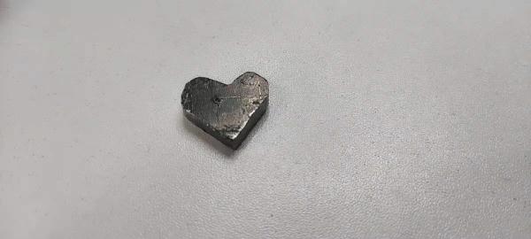 医学生互相扎针……被扎的那个得是“过命”的交情！