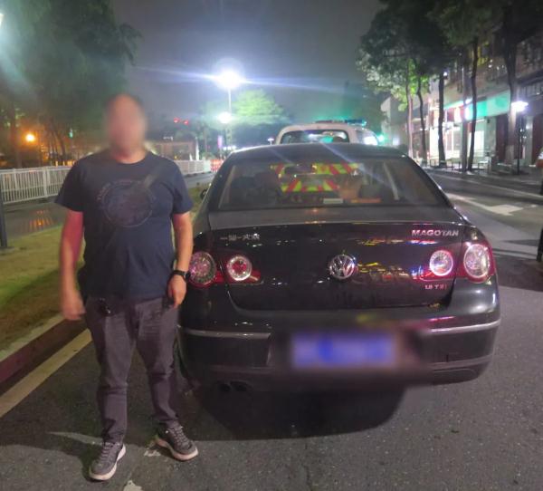 男子酒后坐后排，又遇到熟悉的阿sir，被追究刑责！原因你可能猜不到……