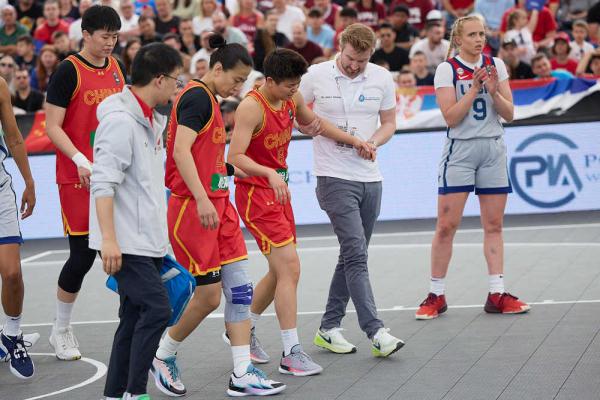 三人篮球世界杯：中国女篮惜败澳大利亚队无缘奖牌