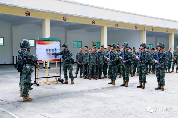 预提警士,集合! 预提警士,集合!