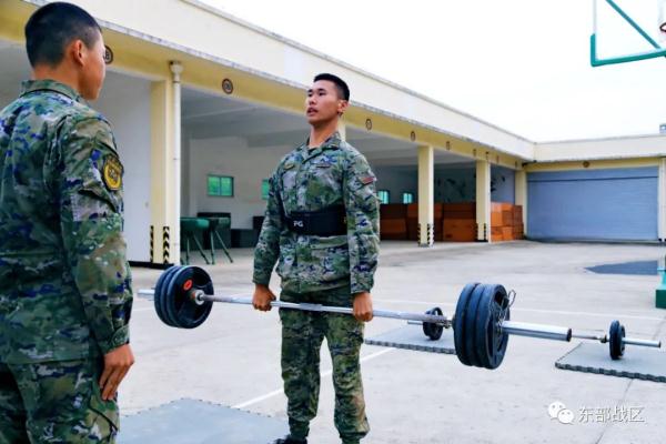 预提警士,集合! 预提警士,集合!