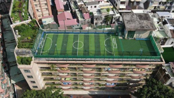 可种菜，可踢球！广东这些学校的楼顶好“犀利”