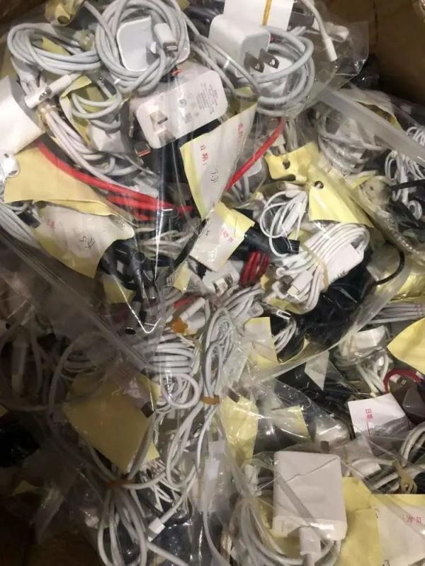 近期坐过火车的这些人，请尽快联系12306！