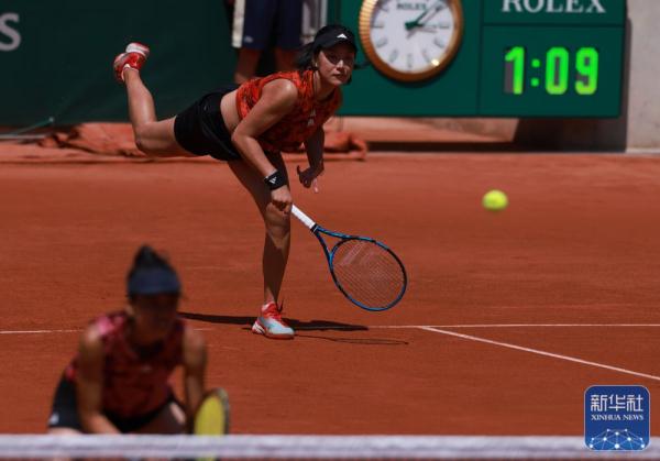 法网 | 王欣瑜/谢淑薇女双晋级