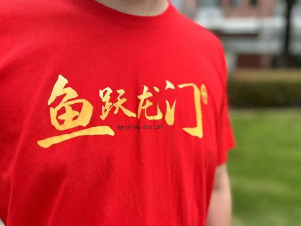 好险!考生忘带准考证,民警紧急协调!多图直击高考首日现场→ 好险!考生忘带准考证,民警紧急协调!多图直击高考首日现场→