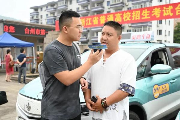 刚刚！2023年浙江高考作文题出炉！