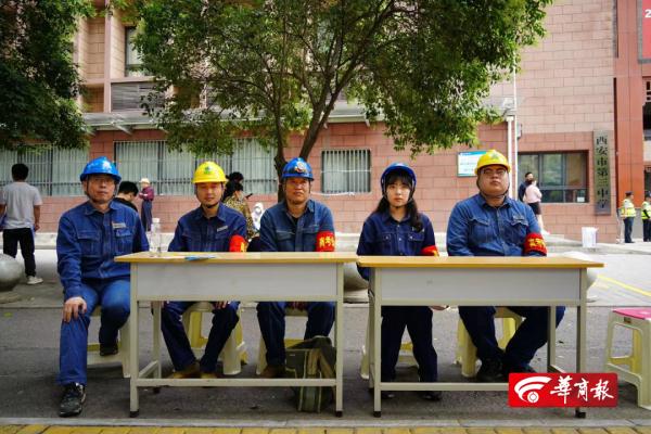加油，少年的你！记者带你直击西安多个高考考点→