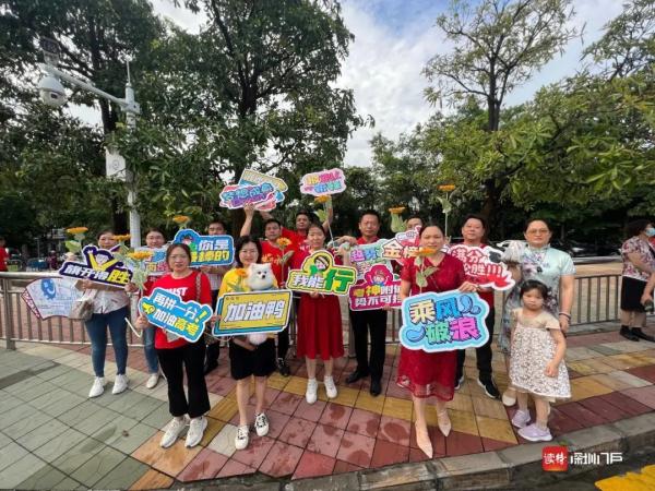 2023年广东高考作文题出炉！多图直击深圳高考现场→