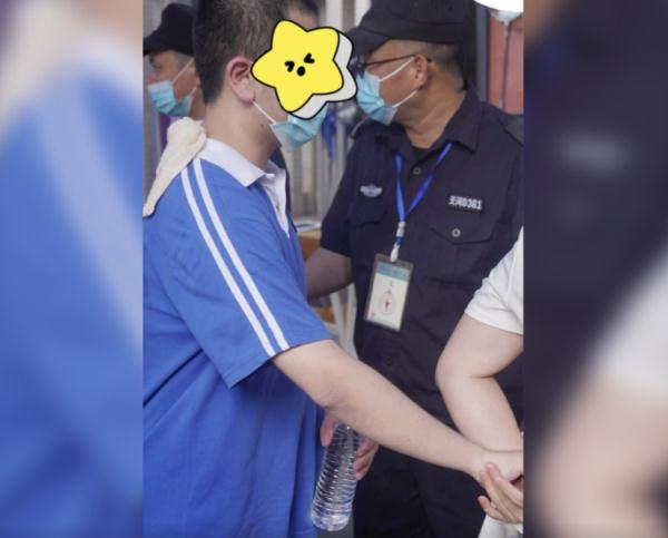 11个省的盲人考生用专门试卷!考试时间能延长吗? 11个省的盲人考生用专门试卷!考试时间能延长吗?