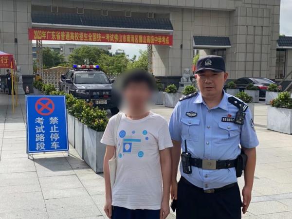 竟然有续集！考生第一天走错考场，第二天赶不上公交车