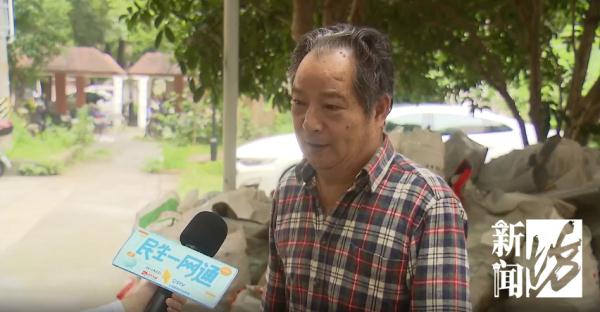 上海一小区居民被流浪狗追着跑，频遭扑咬！爱宠人士的投喂是“罪魁祸首”？