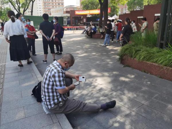 亲爱的李华，以后的信你要自己写了，以后的路我要自己走了