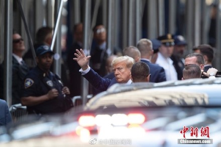 特朗普称他已被起诉