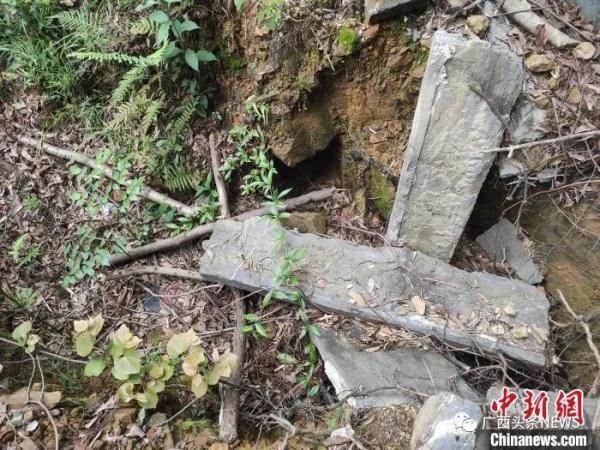 盗墓团伙在广西落网！6年盗掘40多座古墓，曾穿清代龙袍炫耀