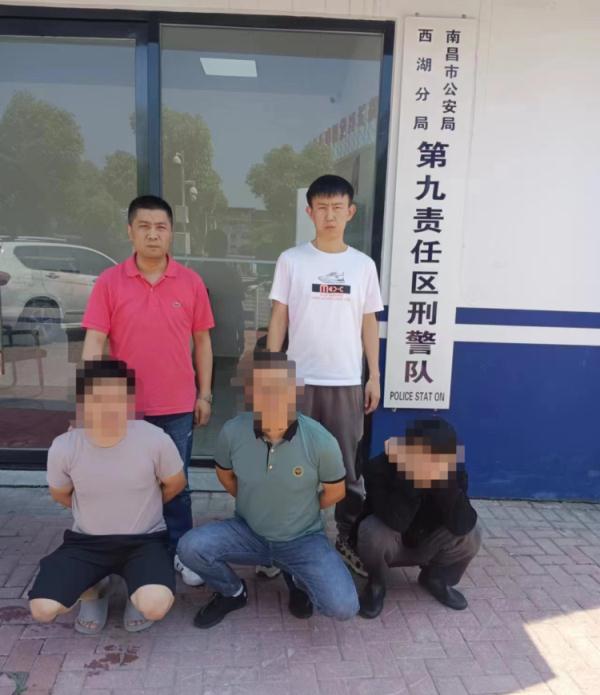 短短5秒,刚好被拍下! 短短5秒,刚好被拍下!