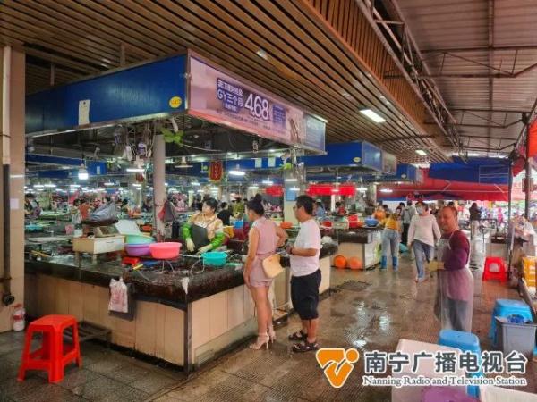 小龙虾正当季，过敏体质人群请谨慎食用