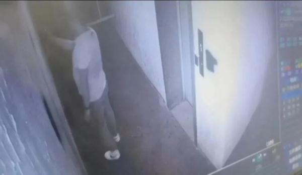 故意撕毁法院公告，罚！