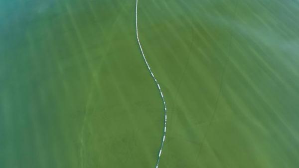 多彩察尔汗盐湖