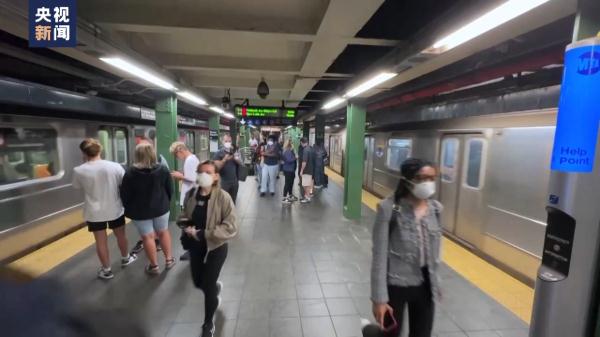 加拿大东部野火未灭 西部野火继续蔓延 持续影响美国多地 加拿大东部野火未灭 西部野火继续蔓延 持续影响美国多地