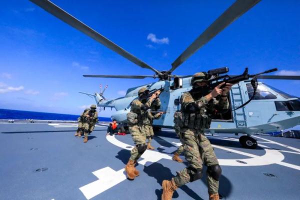 查干湖舰,又有新任务! 查干湖舰,又有新任务!