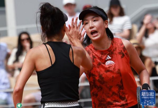 法网 | 王欣瑜/谢淑薇女双夺冠 法网 | 王欣瑜/谢淑薇女双夺冠