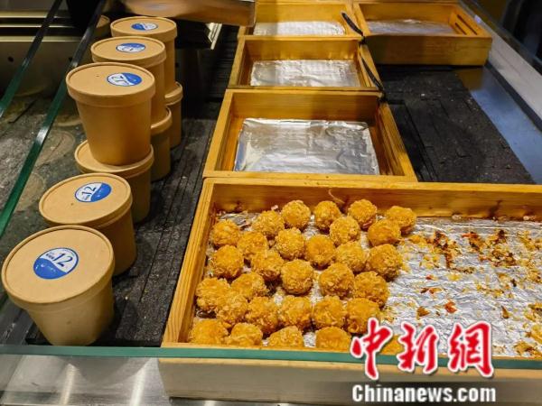 剩菜盲盒，何以流行