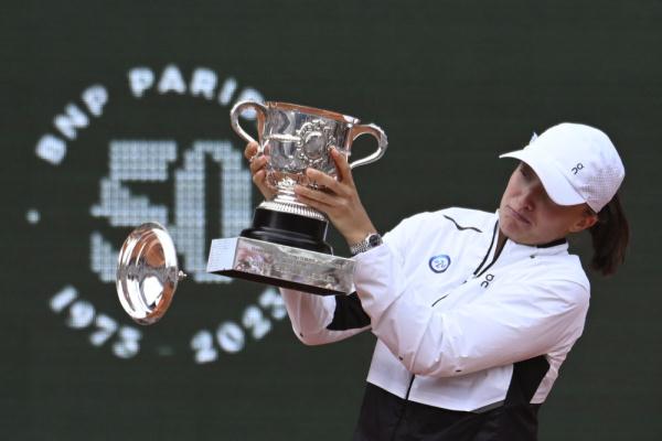 斯维亚特克:这个红土赛季后,再也不会怀疑自己的能力 斯维亚特克:这个红土赛季后,再也不会怀疑自己的能力