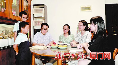 他们把家变成“诗词大会”