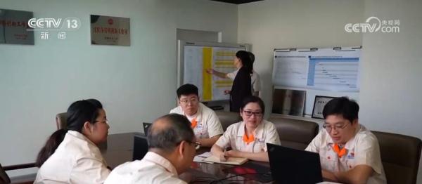 一“床”“跃龙门”！突破0.01毫米，核心关键技术不断超越