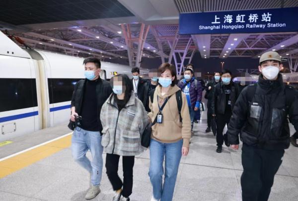 涉案资金超5000万元!上海崇明警方抓获13人网络虚假刷单犯罪团伙 涉案资金超5000万元!上海崇明警方抓获13人网络虚假刷单犯罪团伙