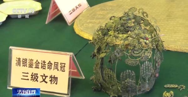 为了一夜暴富，这伙盗墓贼疯狂盗掘古墓葬
