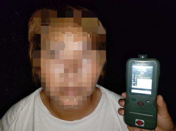 贵阳女子驾驶教练车被查！“我这是教练车，你知道......”