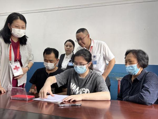 从医23年,离世后她用另一种方式守护患者 从医23年,离世后她用另一种方式守护患者