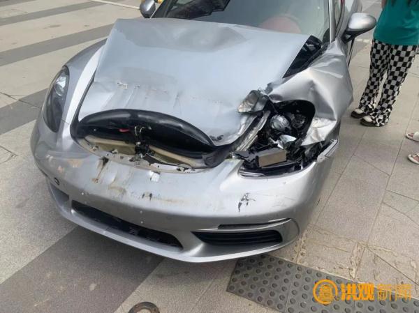 事发洪都大道！一保时捷肇事逃逸
