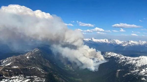 联合国放弃升旗！影响超1亿人的加拿大山火究竟有多严重？