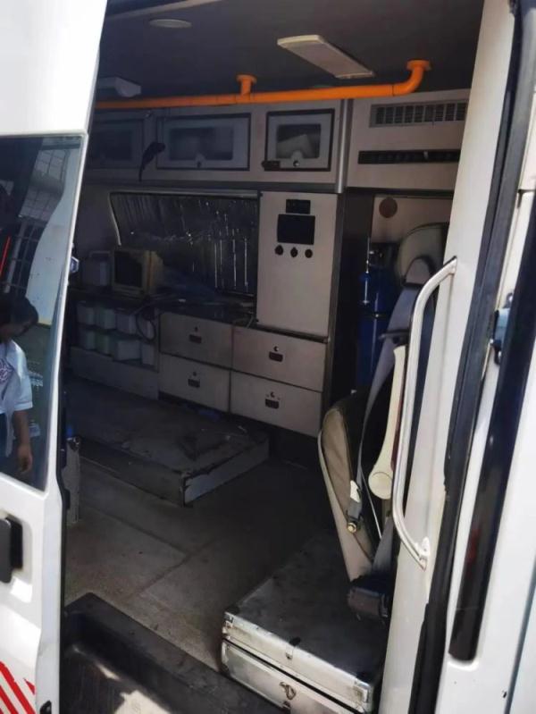 长沙一假“急救车”驾驶员被拘！