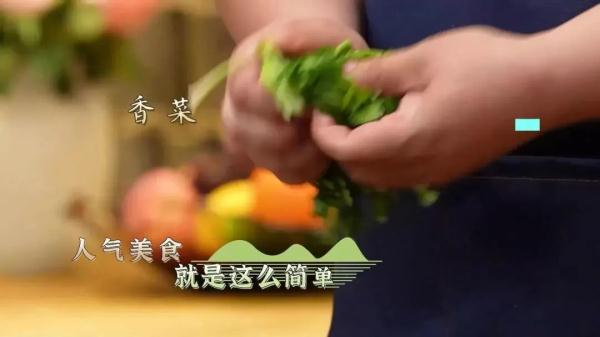 手摇小海鲜、竹筒奶茶、火山排骨，在家就能做，再也不用排队人挤人！