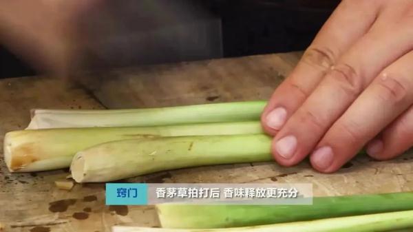 手摇小海鲜、竹筒奶茶、火山排骨，在家就能做，再也不用排队人挤人！