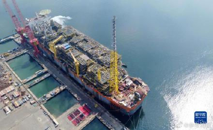 天津:“海上油气巨无霸”顺利交付 天津:“海上油气巨无霸”顺利交付