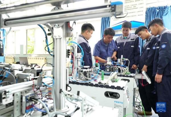 河北秦皇岛：校企对接按需教学育人才