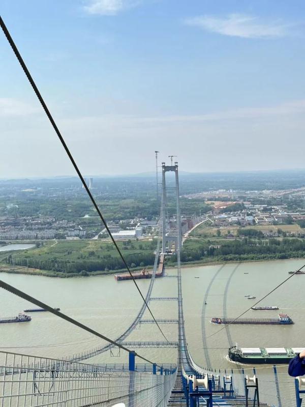 龙潭长江大桥重要进展