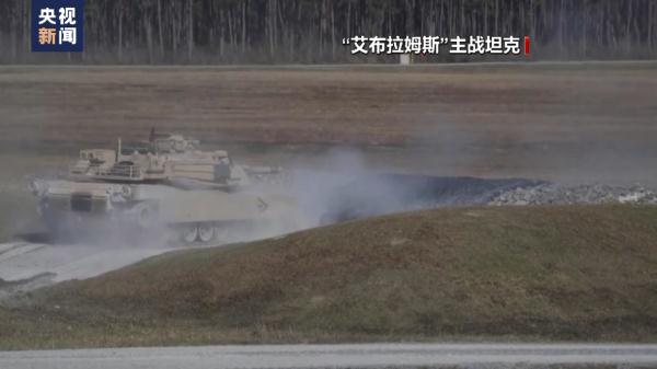 美国继英国后也拟向乌克兰提供贫铀弹